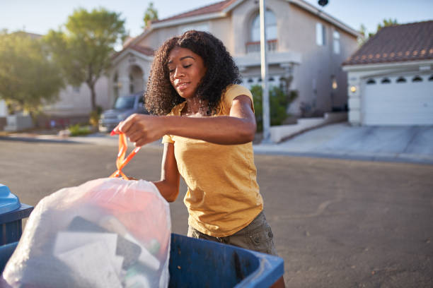 Best Yard Cleanup Services  in Manana, HI